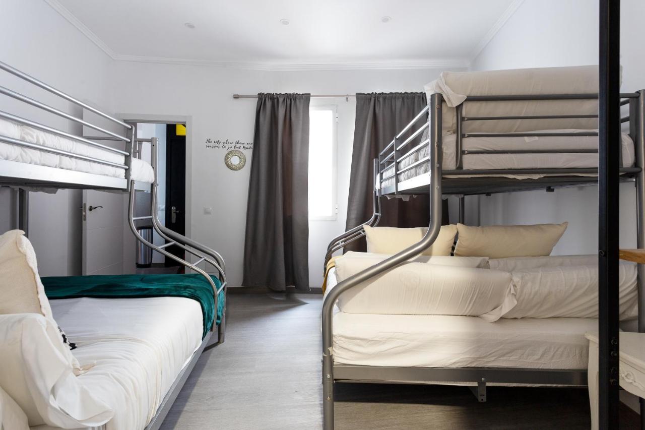Downtown La Latina Grupos, By Monaro***** Apartment Madrid Luaran gambar